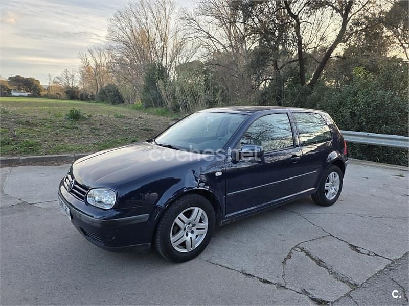 Usado VW Golf IV Conceptline 105 CV (77 kW) 2002 Azul Berlina