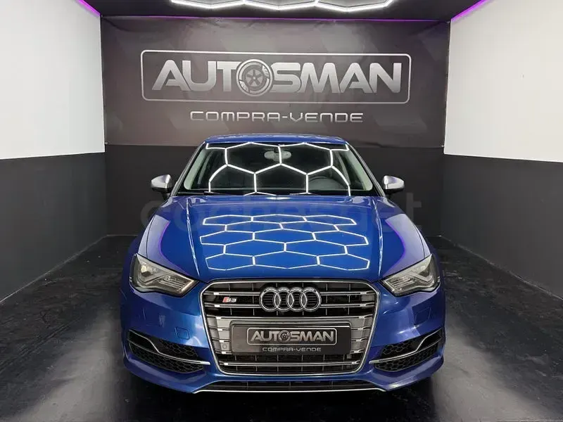 Usado Audi A3 Sport 300 CV (220 kW) 2015 Azul Berlina