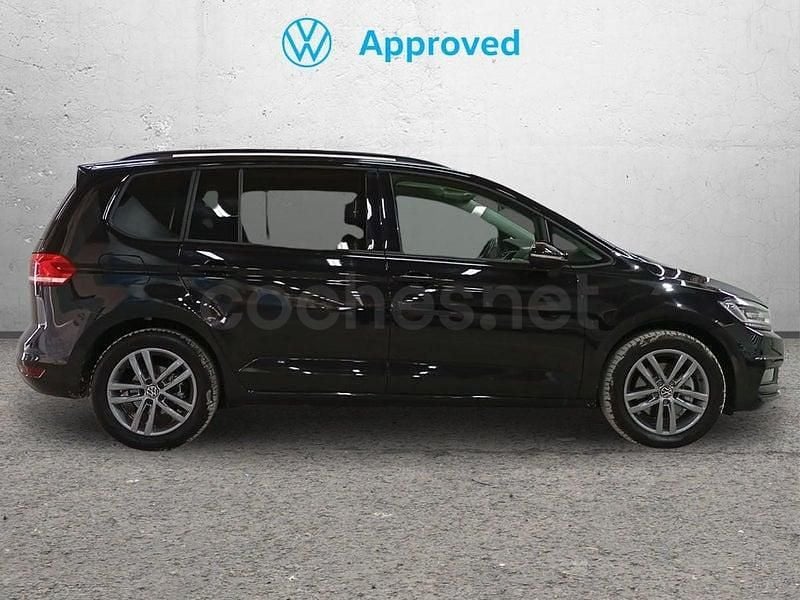 Usado VW Touran 150 CV (110 kW) 2025 Negro Monovolumen