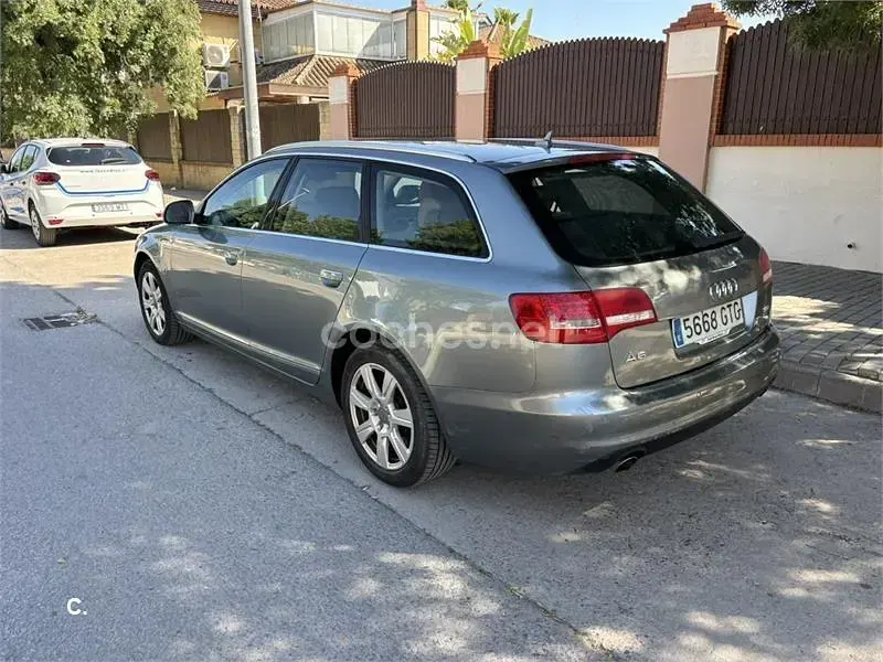 Usado Audi A6 290 CV (213 kW) 2010 Gris / plata Familiar