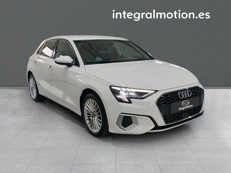 Usado Audi A3 Advanced Plus 150 HP (110 kW) 2023 Branco Sedan