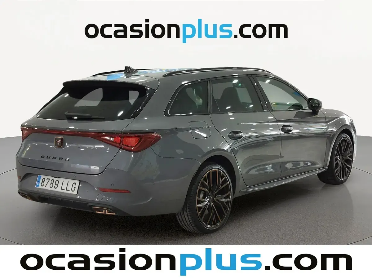 Usado Cupra Leon VZ 245 CV (180 kW) 2020 Gris Monovolumen