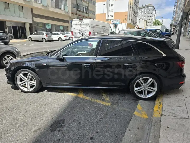 Usado Audi A4 S-Line 190 CV (139 kW) 2019 Negro Familiar