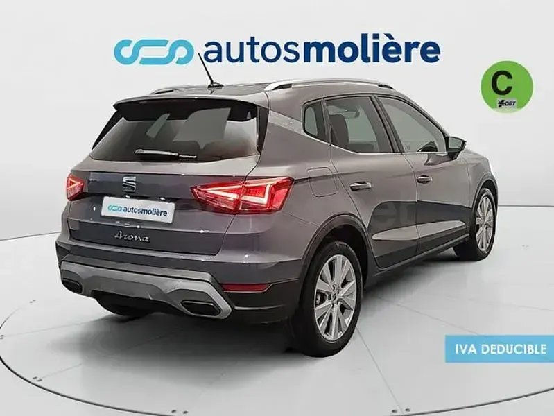 Usado Seat Arona Style 115 CV (84 kW) 2025 Gris / plata SUV
