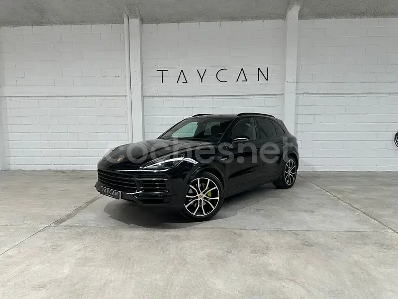 Usado Porsche Cayenne E-Hybrid 462 CV (339 kW) 2018 Negro SUV