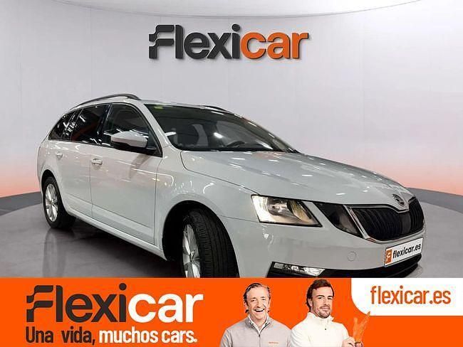 Usado Skoda Octavia Ambition 115 CV (84 kW) 2018 Blanco Familiar