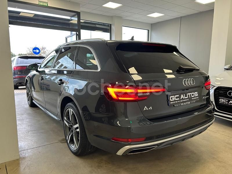 Usado Audi A4 S-Line 170 CV (125 kW) 2020 Gris / plata Familiar