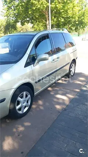 Usado Fiat Ulysse Emotion 128 CV (94 kW) 2006 Beige Monovolumen
