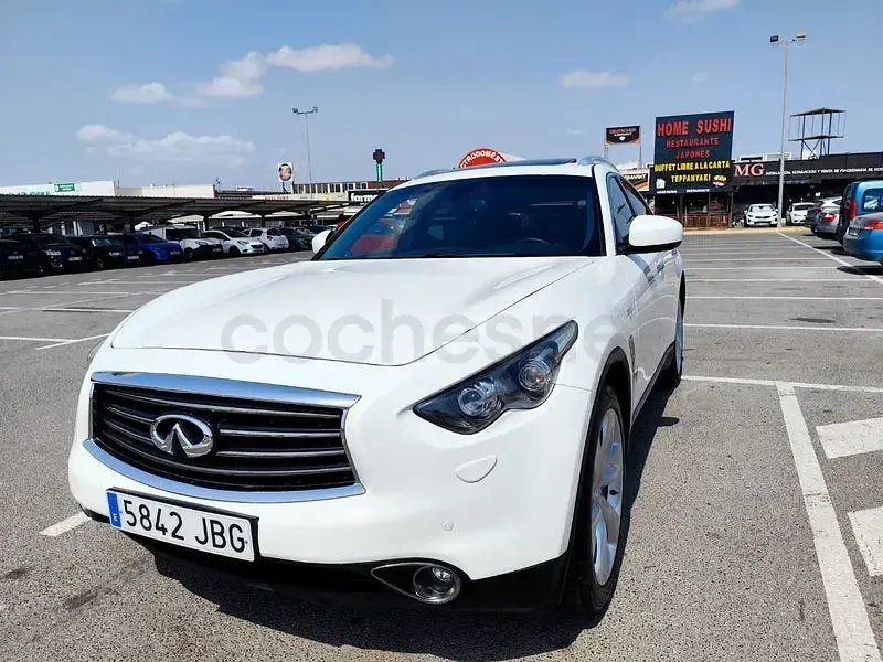 Usado Infiniti QX70 Premium 238 CV (175 kW) 2014 Blanco SUV