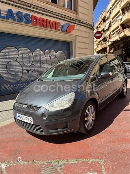 Usado Ford S-MAX Trend 125 CV (91 kW) 2006 Negro Monovolumen