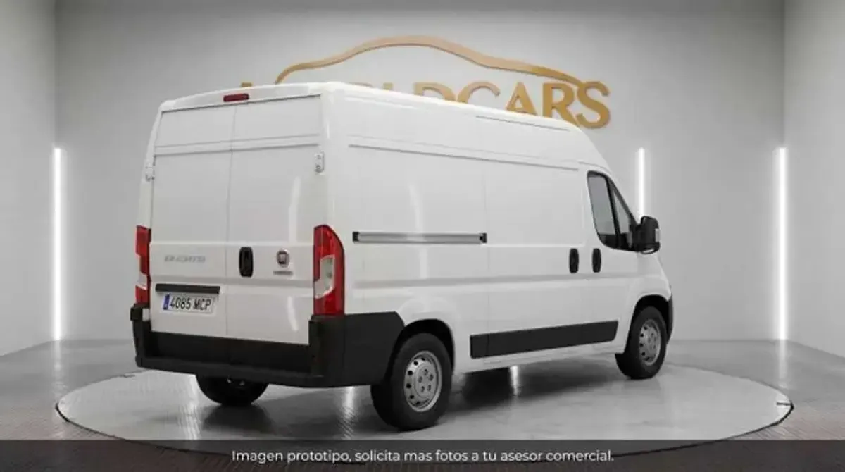Usado Fiat Ducato 140 CV (102 kW) 2022 Blanco Van