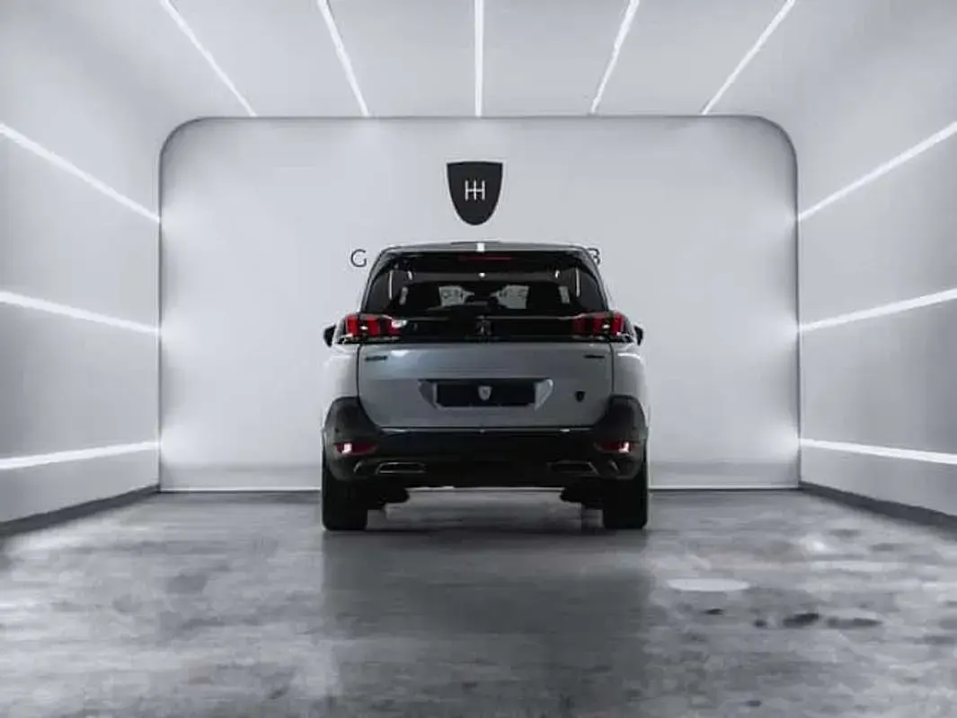 Usado Peugeot 5008 Allure 120 CV (88 kW) 2020 SUV