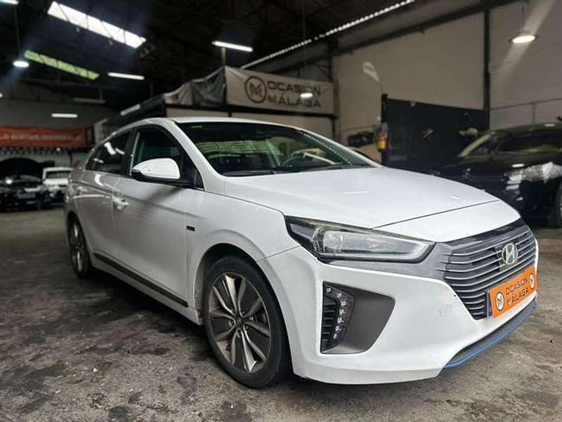Usado Hyundai Ioniq 141 CV (103 kW) 2018 Blanco Utilitario