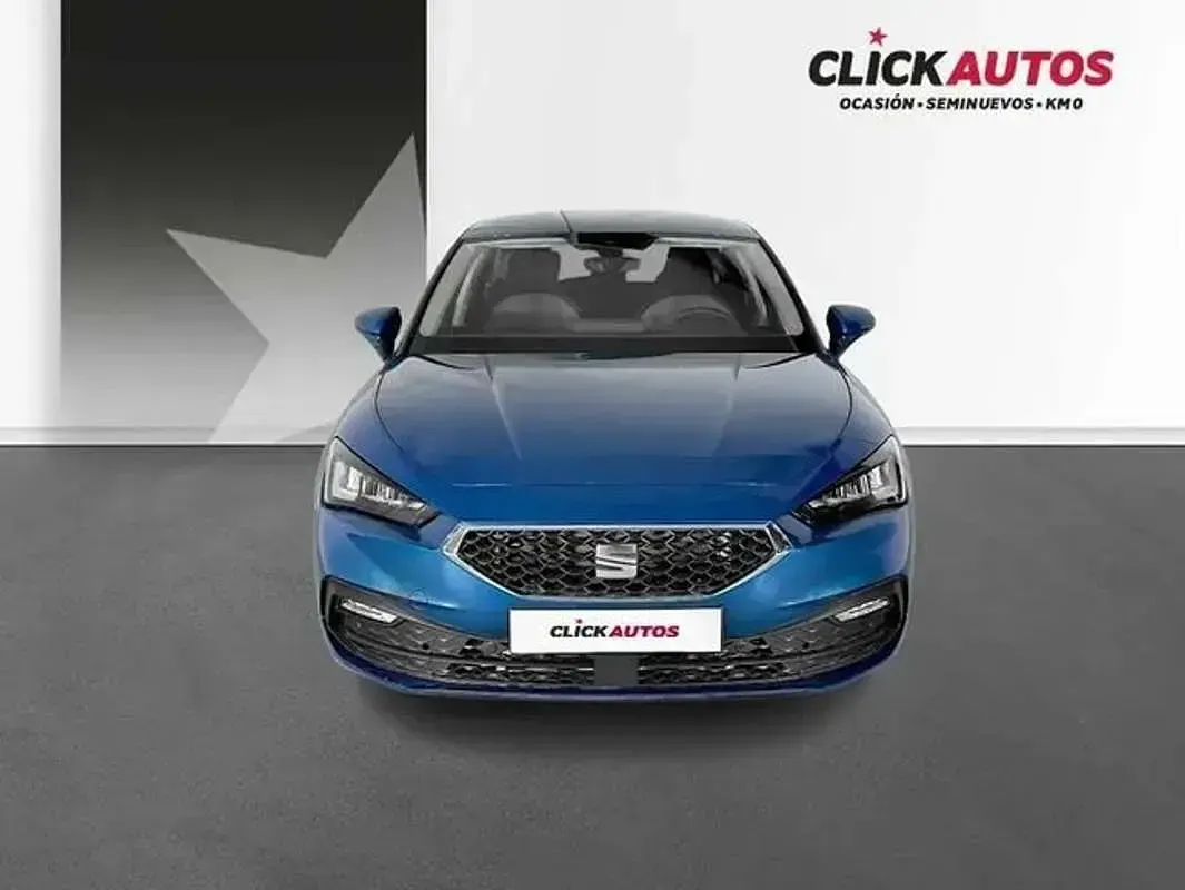 Usado Seat Leon Style 116 CV (85 kW) 2025 Azul Utilitario