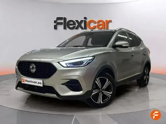 Usado MG ZS Comfort 106 CV (77 kW) 2023 Gris SUV