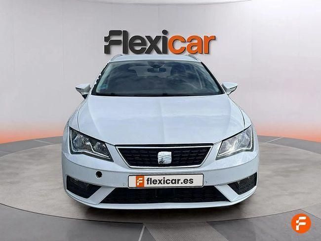 Usado Seat Leon Style 115 CV (84 kW) 2019 Blanco