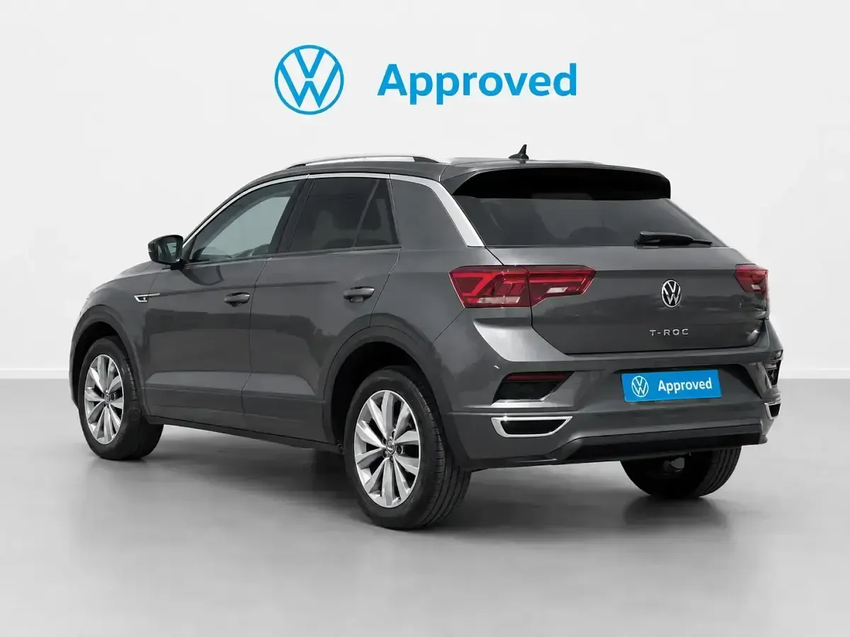Usado VW T-Roc Advance 150 CV (110 kW) 2025 Gris SUV