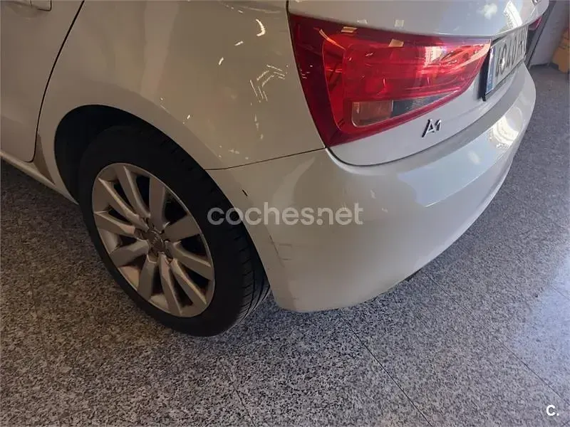 Usado Audi A1 Sportback 90 CV (66 kW) 2014 Blanco Utilitario