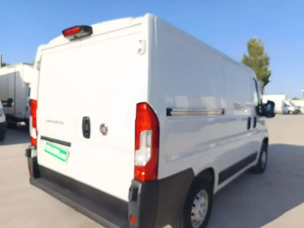 Usado Fiat Ducato 120 CV (88 kW) 2020 Blanco Van