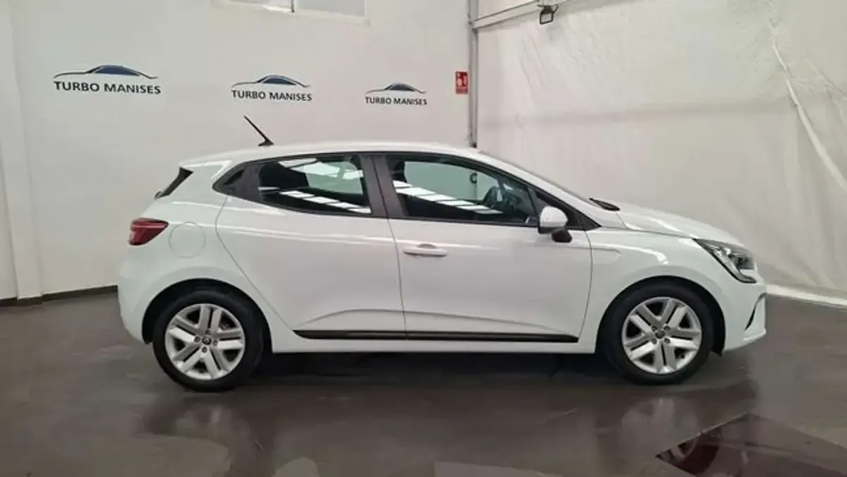 Usado Renault Clio Intens 91 CV (66 kW) 2022 Blanco Utilitario