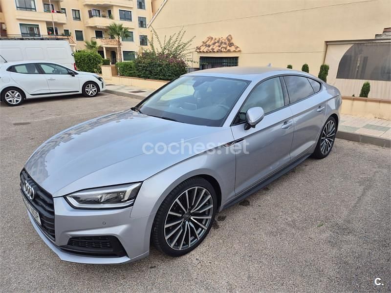 Usado Audi A5 Sportback S-Line 163 CV (119 kW) 2019 Gris / plata Utilitario