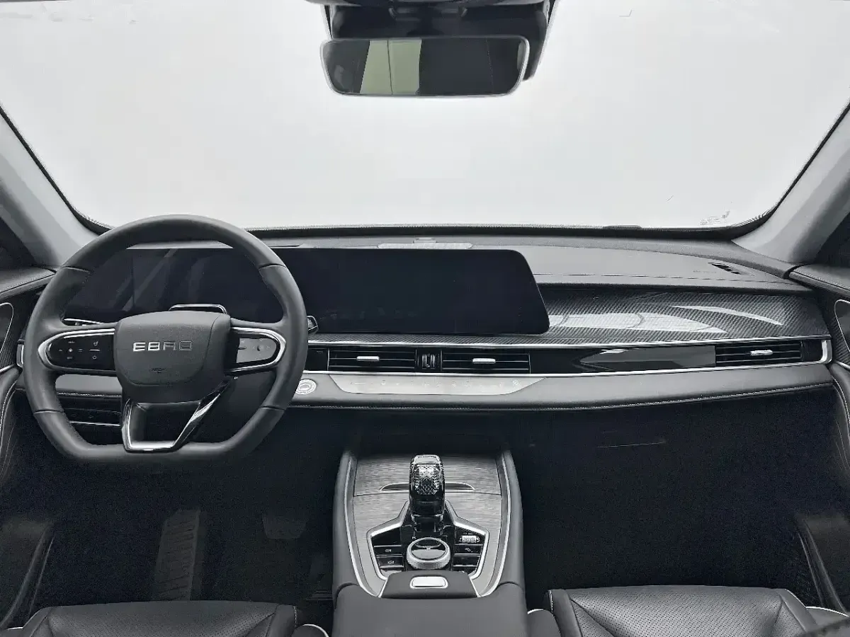 Usado Ebro s700 Luxury 147 CV (108 kW) 2025 Blanco SUV