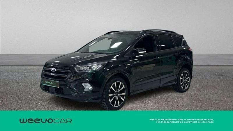 Usado Ford Kuga ST-Line 150 CV (110 kW) 2018 Negro SUV