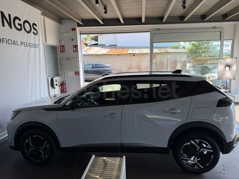 Usado Peugeot 2008 Allure 100 CV (73 kW) 2024 Blanco SUV
