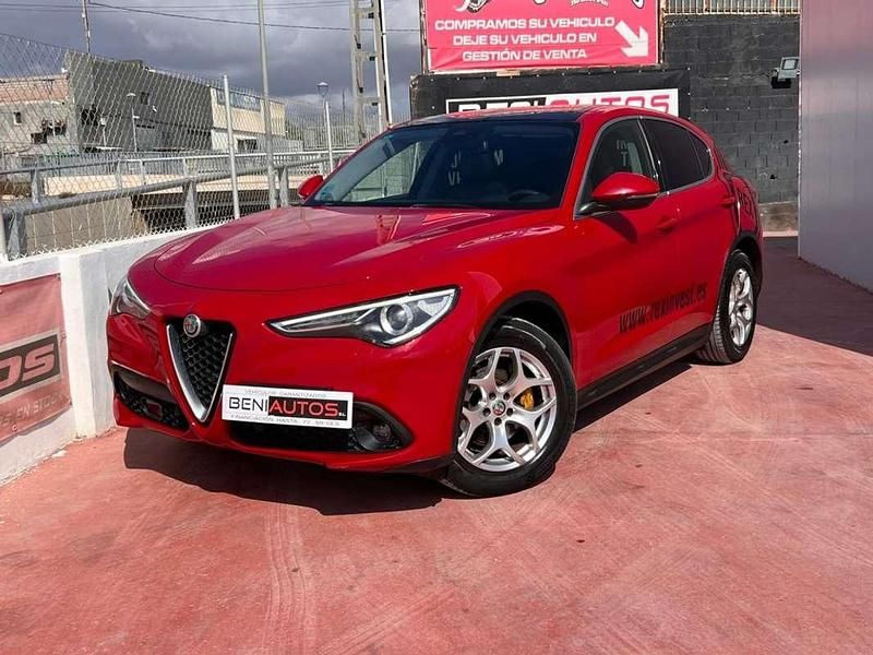 Rojo Usado 2019 Alfa Romeo Stelvio Executive SUV | 21.990 € (Precio justo) - Imagen 1/4