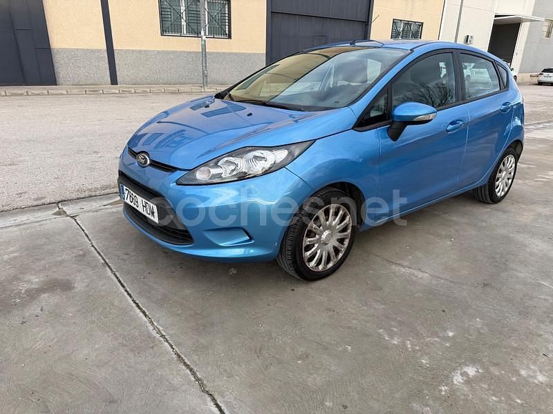 Azul Usado 2012 Ford Fiesta Trend Berlina | 4800 € (Precio justo) - Imagen 1/4
