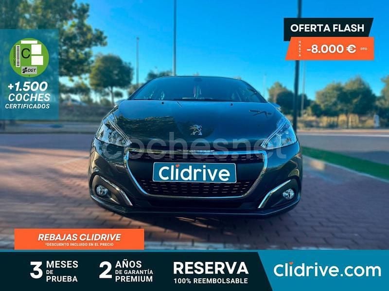 Gris / plata Usado 2015 Peugeot 208 Allure Utilitario | 8290 € (Buen precio) - Imagen 1/3