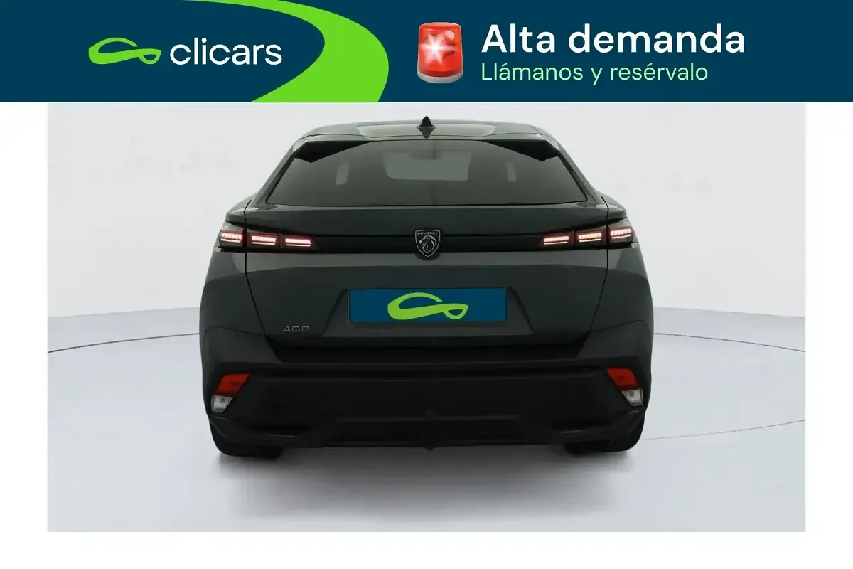 Usado Peugeot 408 Allure 136 CV (100 kW) 2025 Gris SUV