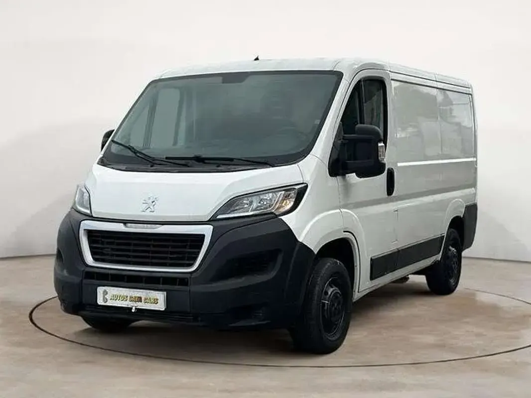 Usado Peugeot Boxer 110 CV (80 kW) 2019 Blanco Van