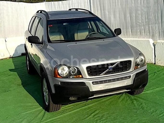 Usado Volvo XC90 Executive 163 CV (119 kW) 2004 Gris / plata SUV