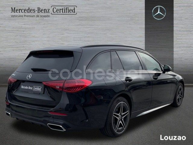 Usado Mercedes C300e AMG line 313 CV (230 kW) 2024 Negro Familiar
