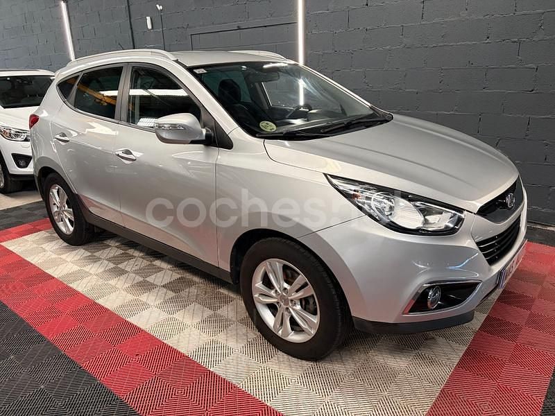 Gris / plata Usado 2013 Hyundai ix35 SUV | 8490 € (Buen precio) - Imagen 1/4