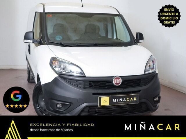 Blanco Usado 2023 Fiat Doblò Monovolumen | 14.750 € (Buen precio) - Imagen 1/4