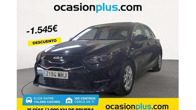Negro Usado 2023 Kia Ceed Utilitario | 15.455 € (Buen precio) - Imagen 1/4