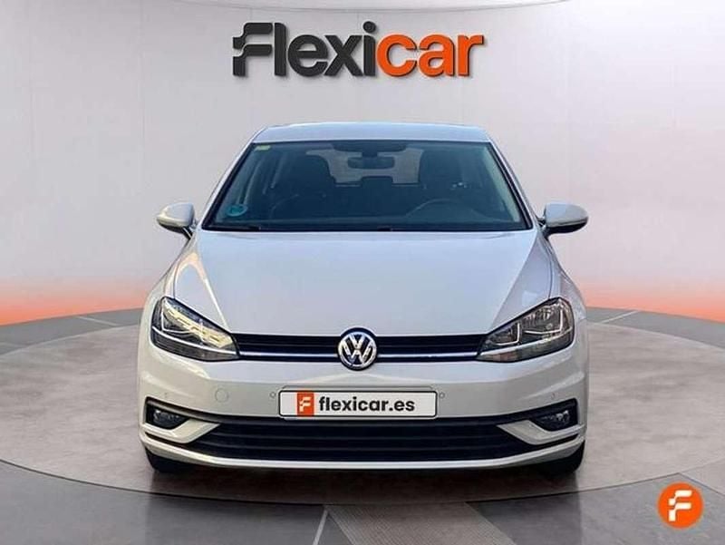 Usado VW Golf VII 116 CV (85 kW) 2018 Blanco Utilitario