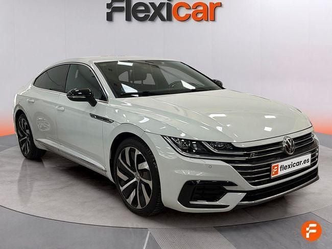 Usado VW Arteon 150 CV (110 kW) 2019 Negro Utilitario