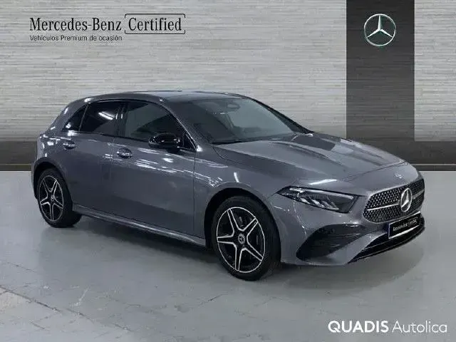 Usado Mercedes A250 218 CV (160 kW) 2025 Gris montaña