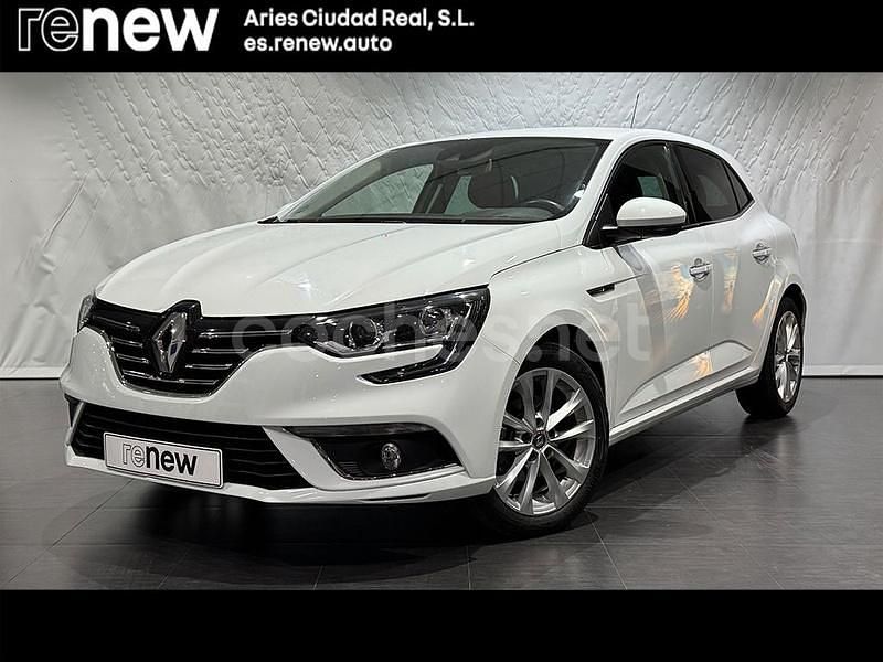Usado Renault Mégane IV Zen 140 CV (102 kW) 2019 Blanco Berlina