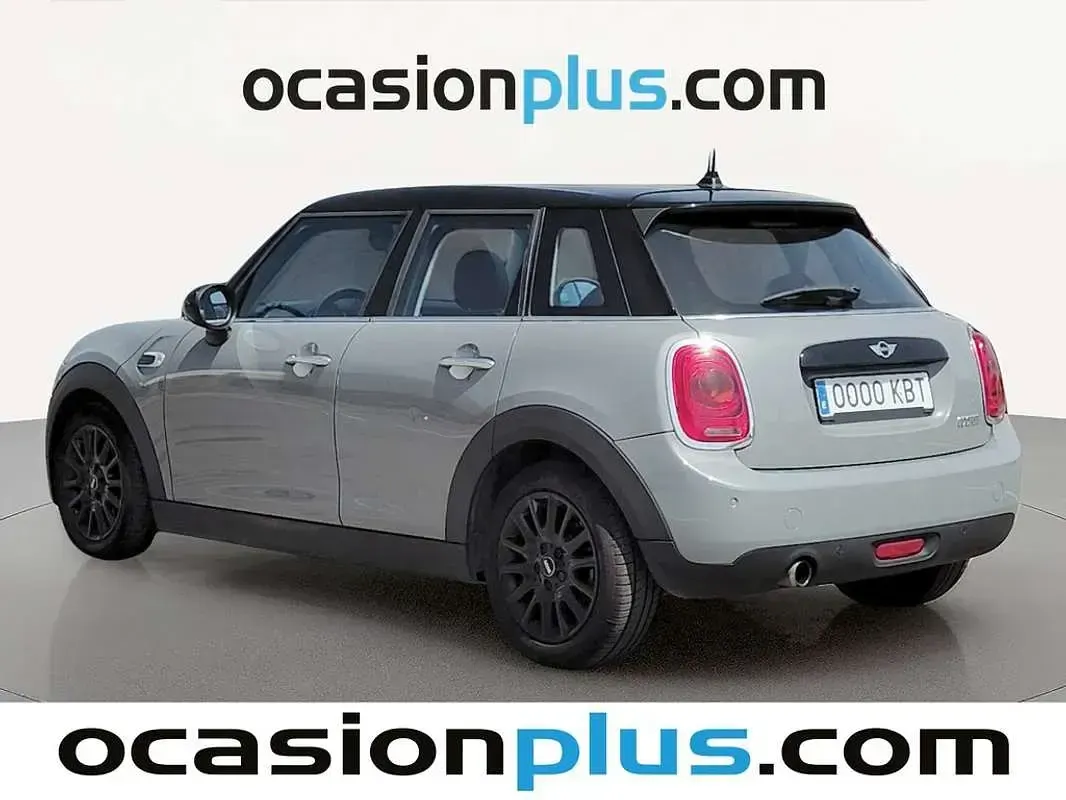 Usado Mini Cooper 136 CV (100 kW) 2017 Gris Utilitario
