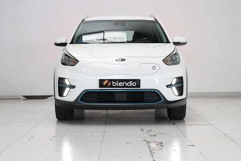 Usado Kia e-Niro 100 kW (137 CV) 2021 Blanco SUV