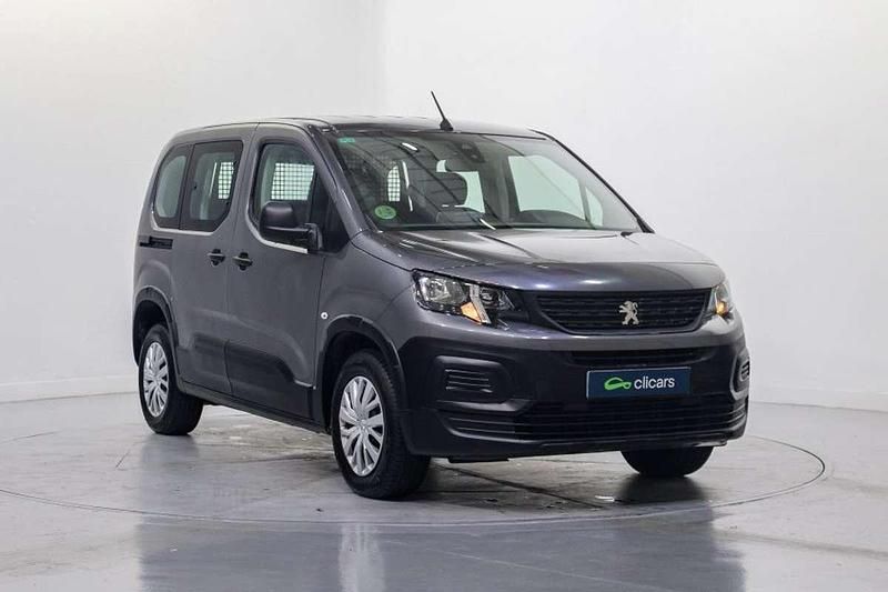 Usado Peugeot Rifter Active 102 CV (75 kW) 2021 Gris Monovolumen