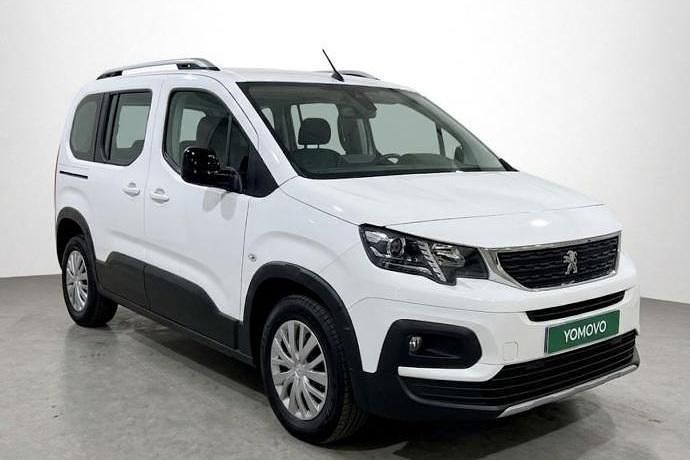 Usado Peugeot Rifter Allure 130 CV (95 kW) 2021 Monovolumen