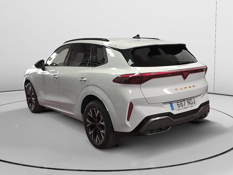 Käytetty Cupra Terramar 150 HP (110 kW) 2025 Musta Katumaasturi