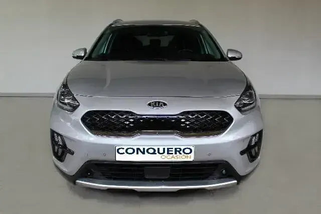 Usado Kia Niro 141 CV (103 kW) 2020 Gris SUV