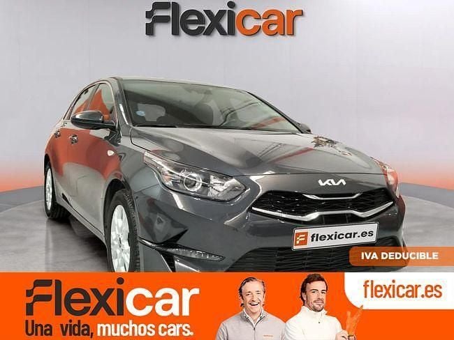 Gris Usado 2023 Kia Ceed Utilitario | 15.490 € (Precio justo) - Imagen 1/4