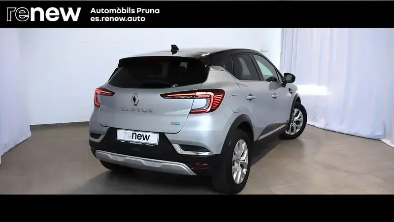Usado Renault Captur Zen 159 CV (116 kW) 2021 Gris SUV